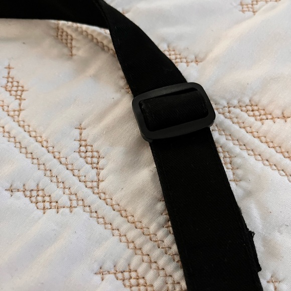 Starbucks Coffee Master Black Apron - Picture 3 of 6